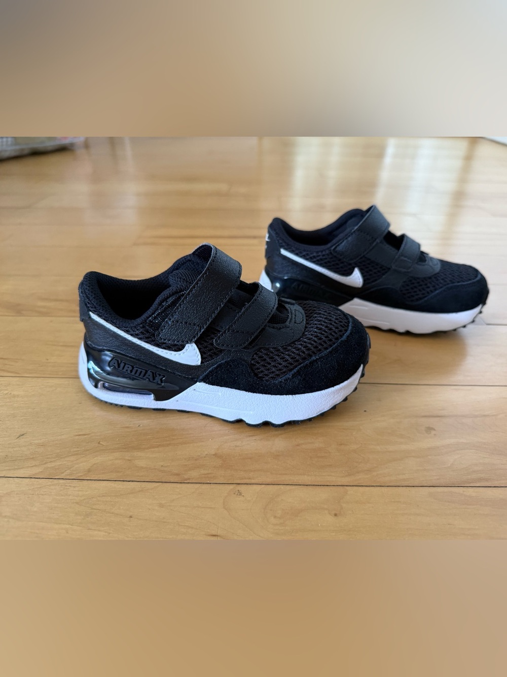 Nike Black and White Kids Air Max Velcro Sneakers